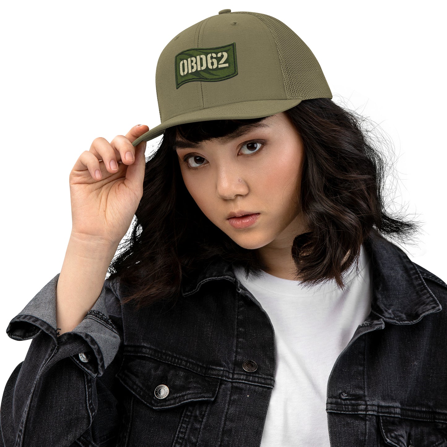 OB DANGEROUS OBD62 embroidered trucker cap in loden green with front embroidery, stylish snapback design for gym and streetwear.